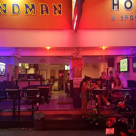 Sandman Hotel & Sports Bar Pattaya ภายนอก รูปภาพ